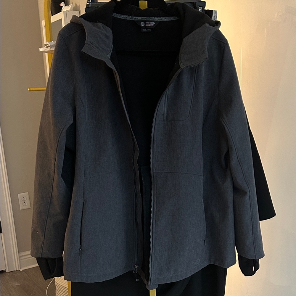 Mondetta Dark Grey Outdoor Jacket